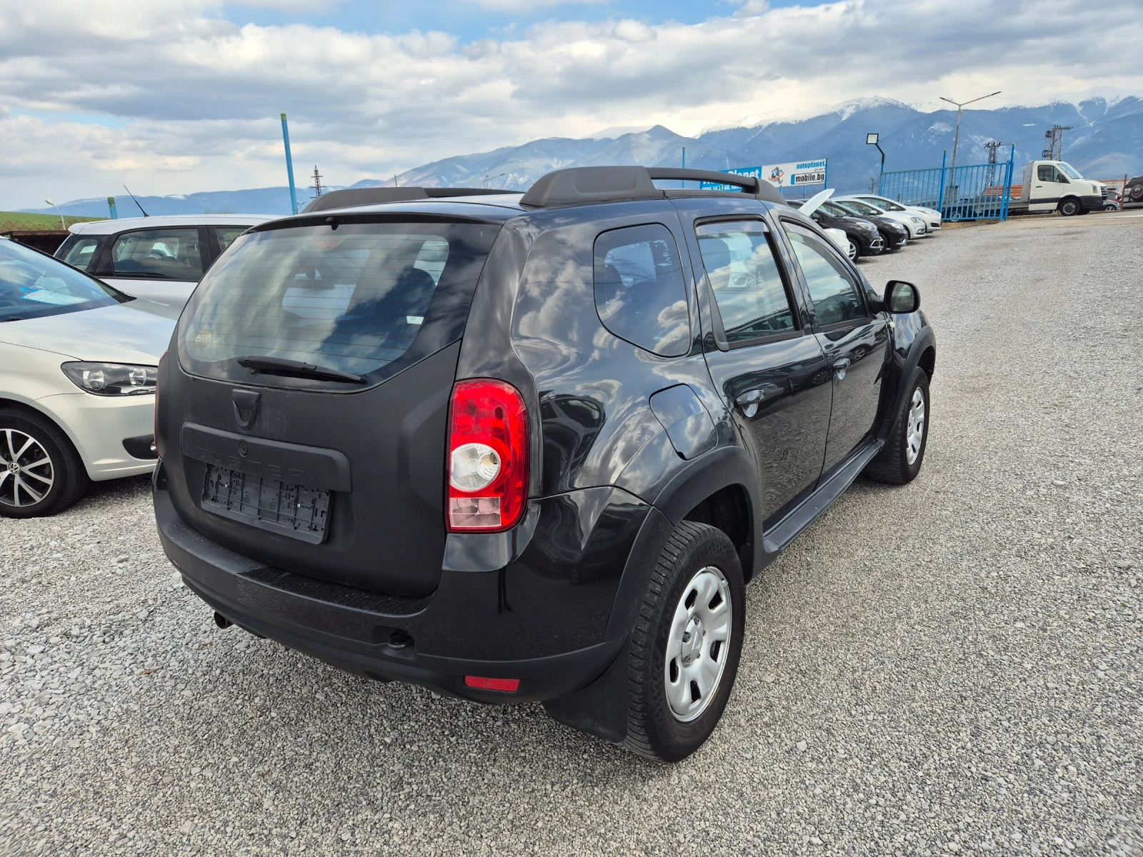 Dacia Duster 1.5 DCI 4x4 - изображение 4