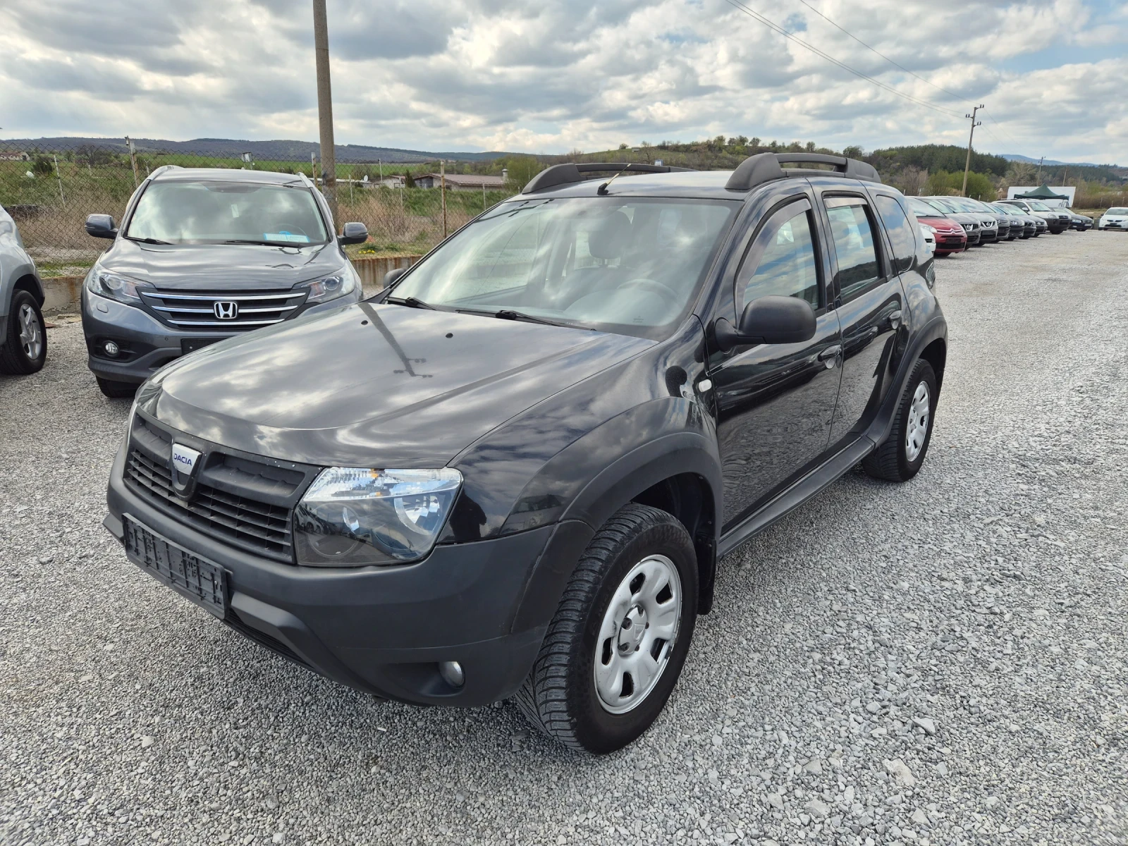 Dacia Duster 1.5 DCI 4x4 - изображение 2