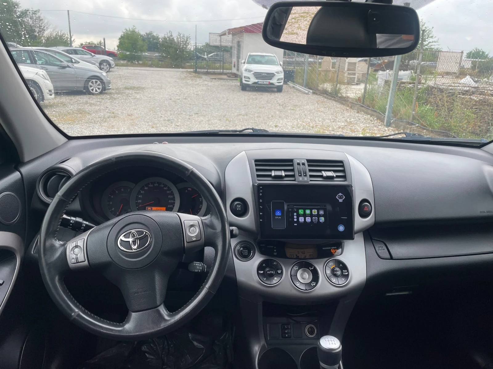 Toyota Rav4  - изображение 8