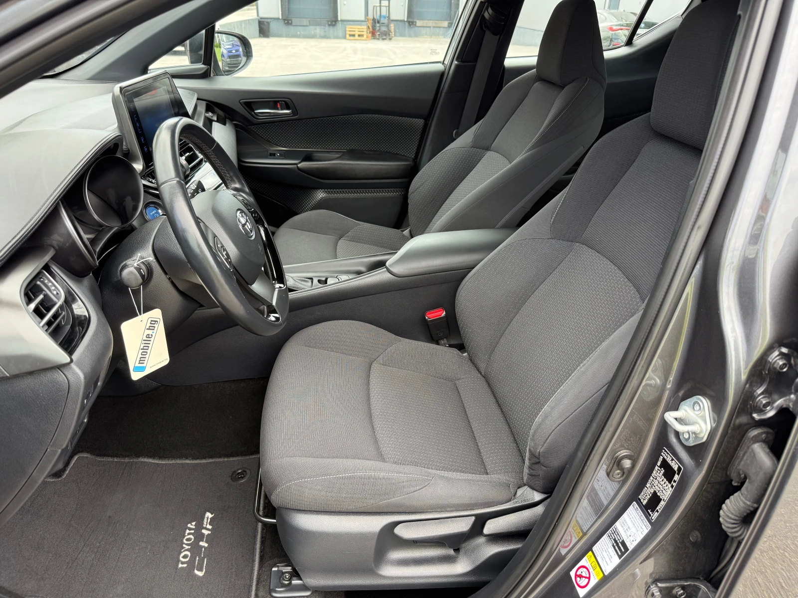 Toyota C-HR  1.8i HYBRID EVRO 6B - изображение 10