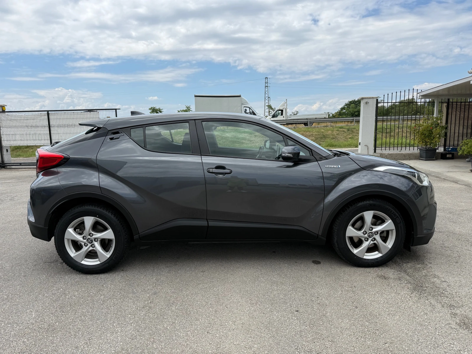 Toyota C-HR  1.8i HYBRID EVRO 6B - изображение 6