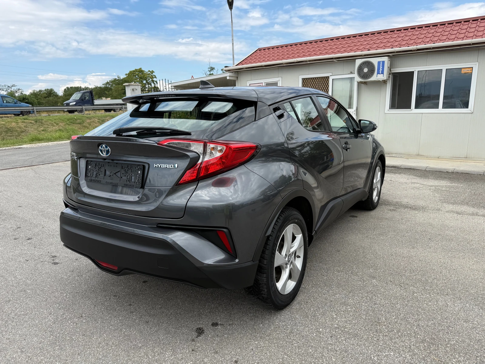 Toyota C-HR  1.8i HYBRID EVRO 6B - изображение 5