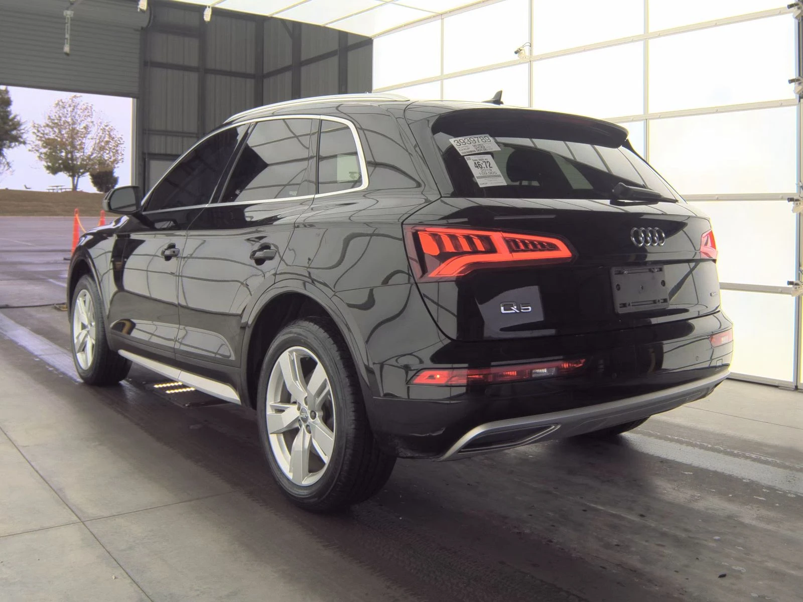Audi Q5 PREMIUM PLUS ФИКСИРАНА ЦЕНА! DIGITAL/ПАНО/ПОДГРЕВИ - изображение 4