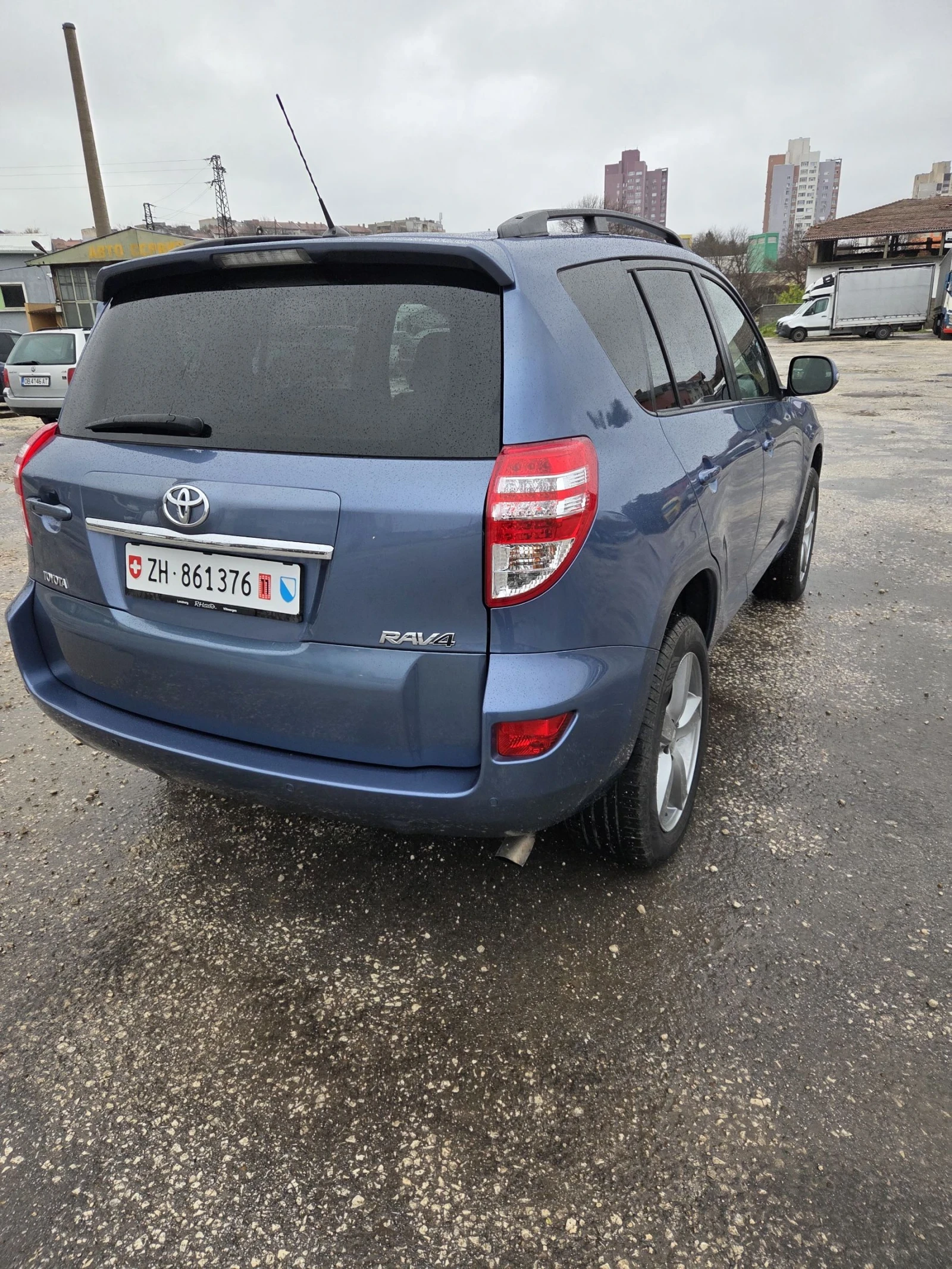 Toyota Rav4 TOYOTA RAV-4 2.0 STYLE - изображение 4