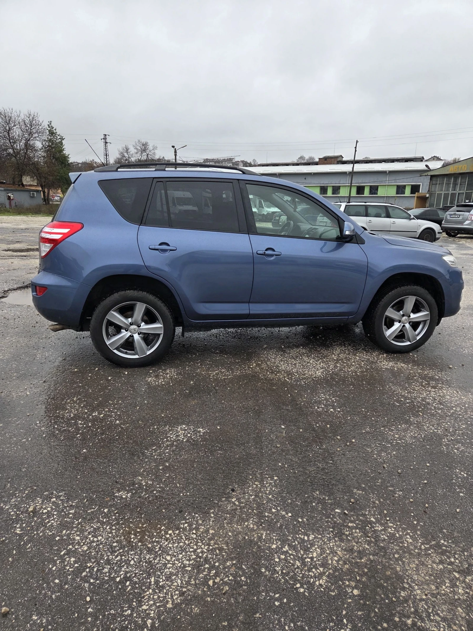 Toyota Rav4 TOYOTA RAV-4 2.0 STYLE - изображение 6