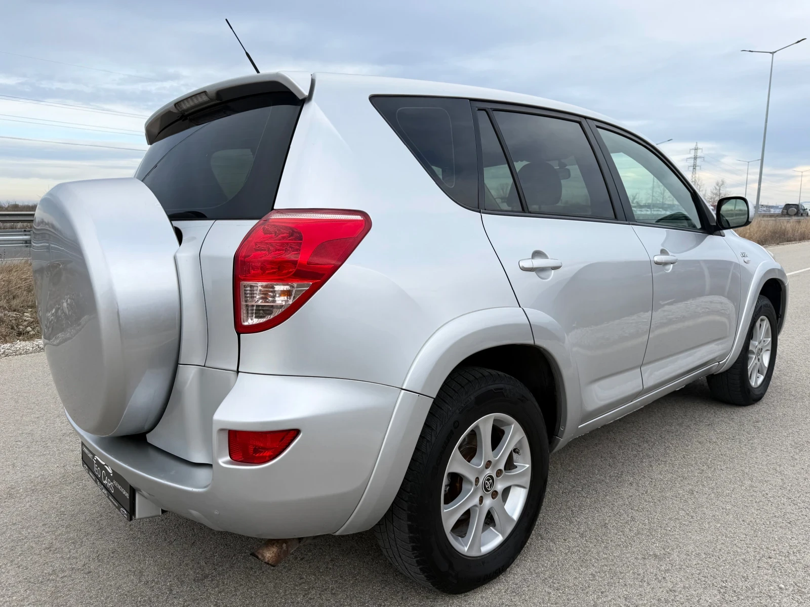 Toyota Rav4 2.2 D-4D / 4X4 / CLIMATRONIC / AVTOPILOT  | Mobile.bg � ����������� 7