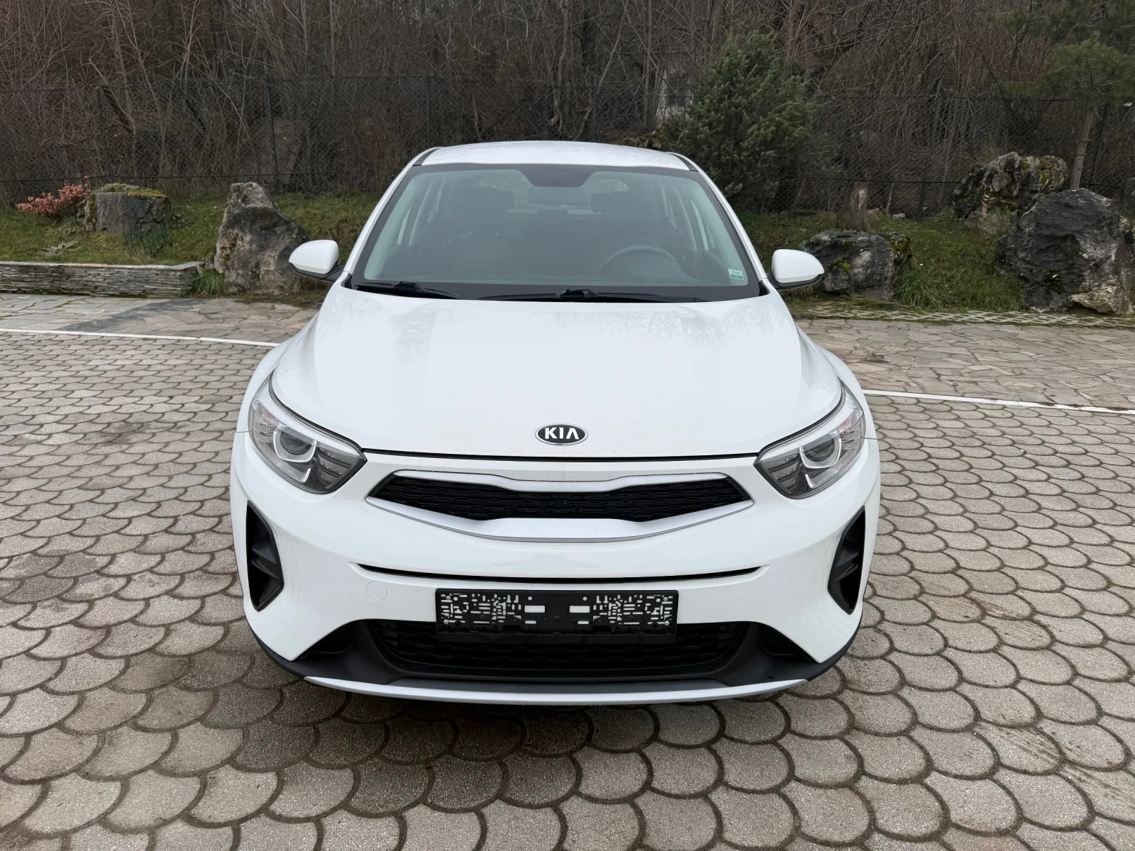 Kia Stonic 1.6 CRDI EURO 6B - изображение 2