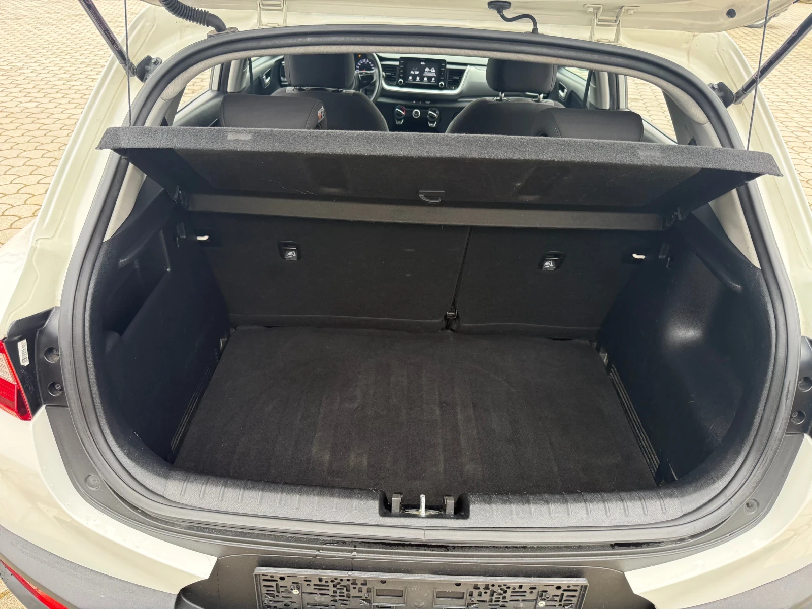 Kia Stonic 1.6 CRDI EURO 6B | Mobile.bg � ����������� 14