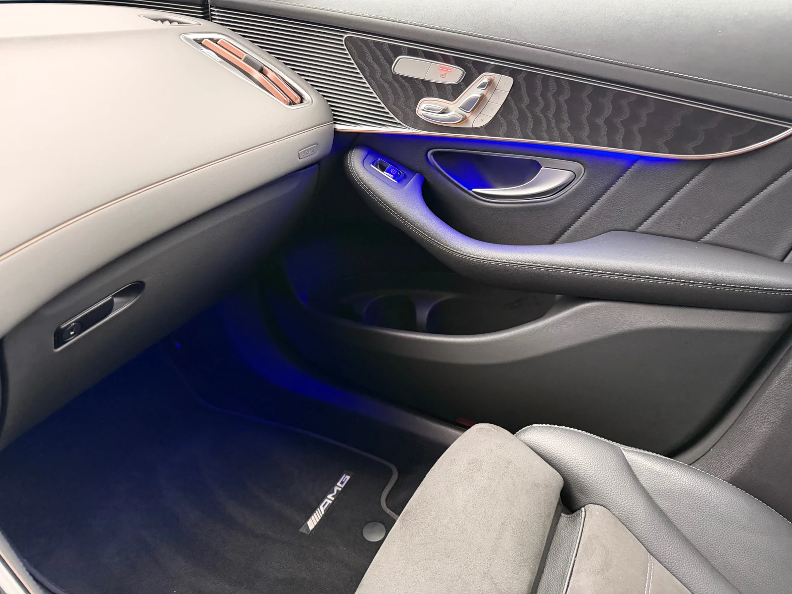 Mercedes-Benz EQC AMG-FULL* TOP* Head Up * �������* ������ 360* 19 | Mobile.bg � ����������� 12