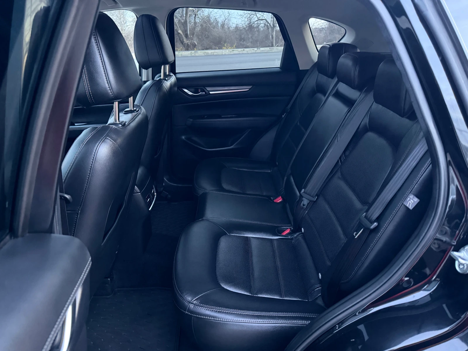 Mazda CX-5 2.5i - 194 / REVOLUTION / 4X4 / ЕВРО6 / ДИСТРОНИК , снимка 13 - Автомобили и джипове - 53978454