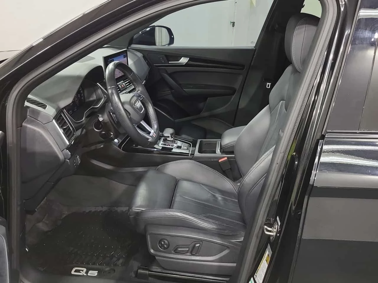 Audi Q5 * PROGRESSIV * CARFAX * ЦЕНА ДО БГ, снимка 5 - Автомобили и джипове - 54082152