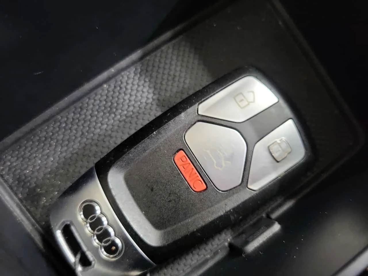 Audi Q5 * PROGRESSIV * CARFAX * ЦЕНА ДО БГ, снимка 8 - Автомобили и джипове - 54082152