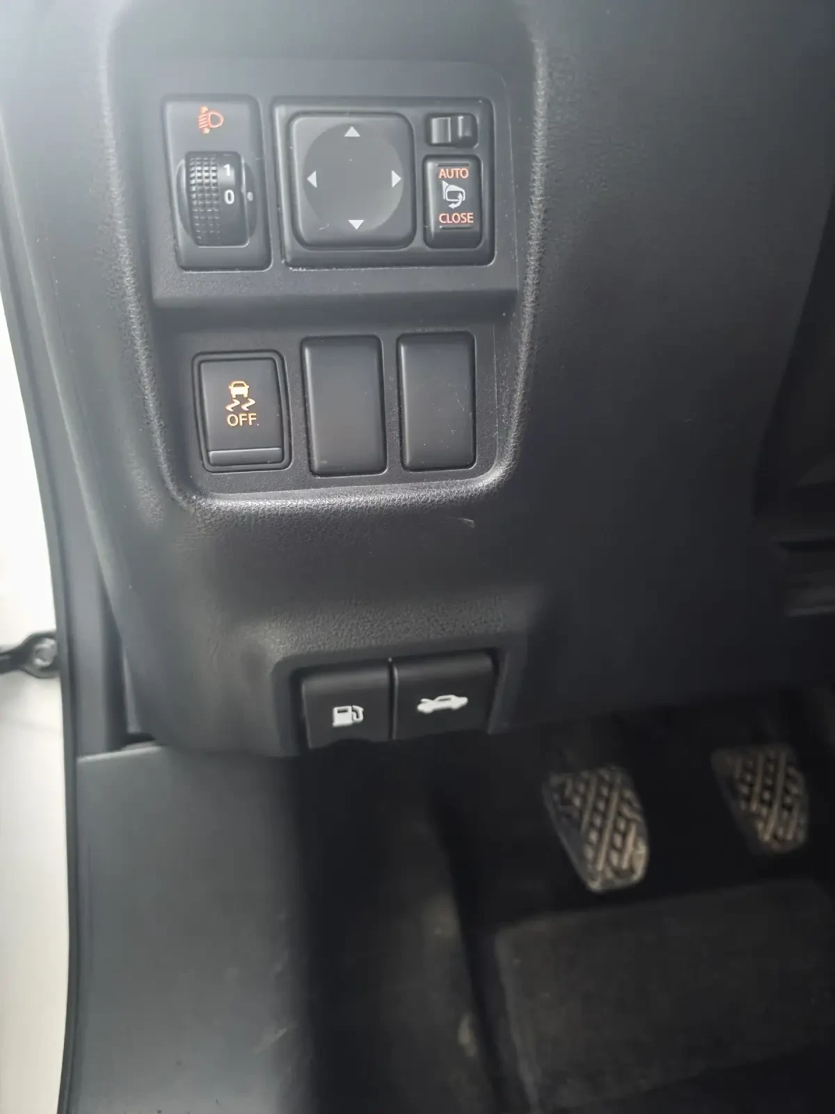 Nissan Juke, снимка 15 - Автомобили и джипове - 54084033