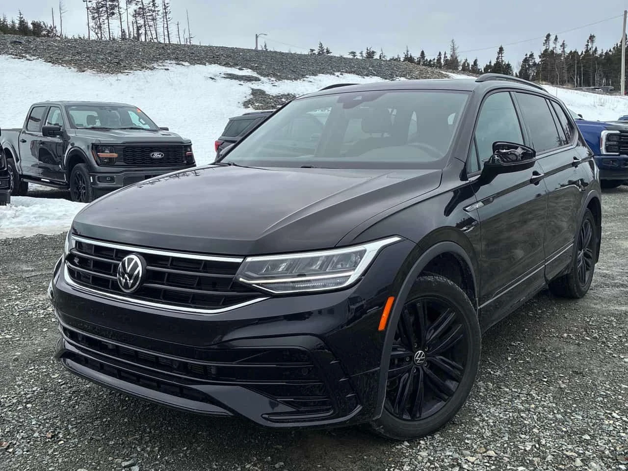 VW Tiguan Comfortline R Line Black Edition /CAMERA/PANO