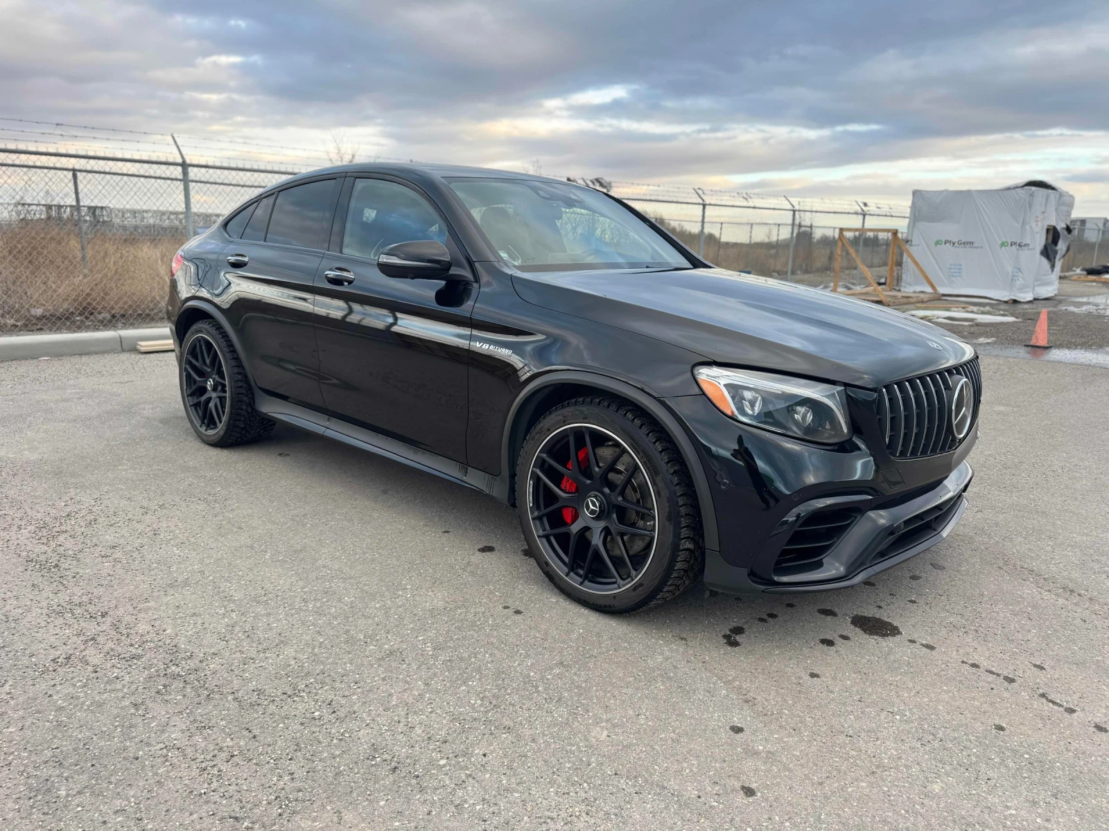 Mercedes-Benz GLC 63 AMG ПОДГРЕВ * BUCKET * BURMESTER * ЦЕНА ДО БГ *  | Auto.bg — изображение 1