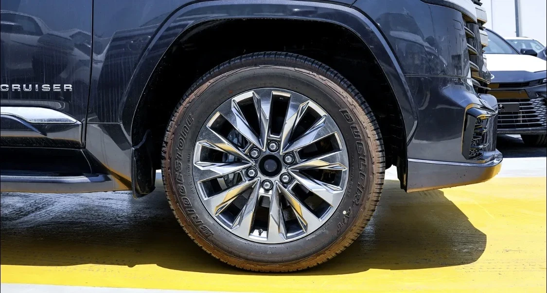Toyota Land cruiser 300 VXR 4.0 V6 279hp , снимка 13 - Автомобили и джипове - 56011967