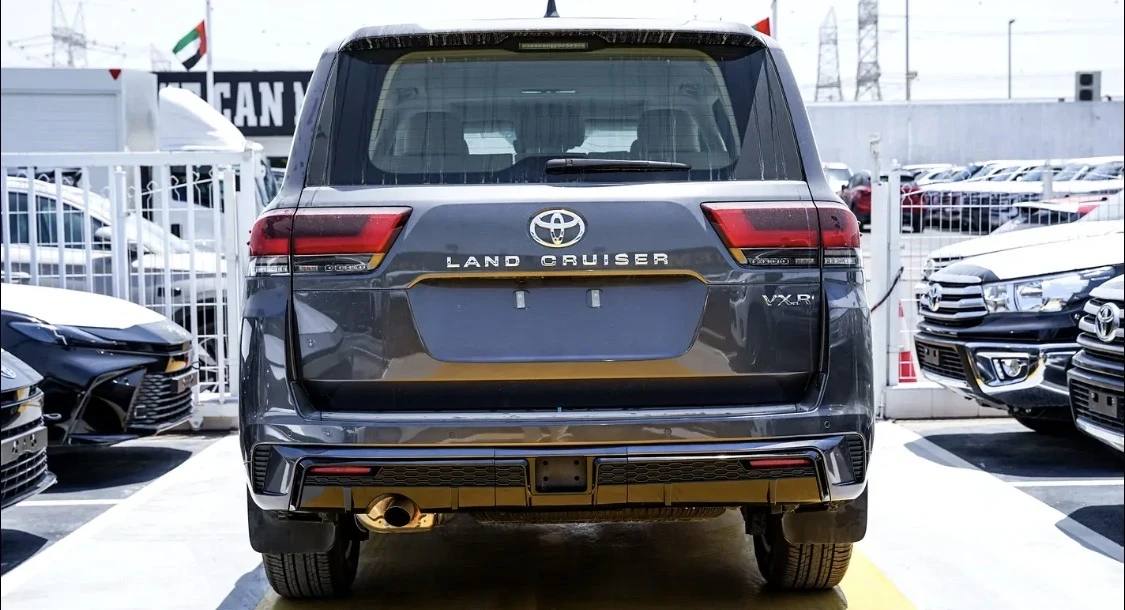 Toyota Land cruiser 300 VXR 4.0 V6 279hp , снимка 4 - Автомобили и джипове - 56011967