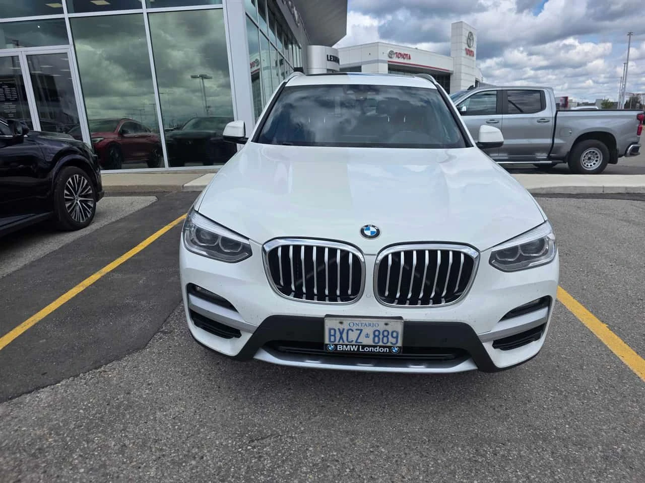 BMW X3 XDRIVE30I * М САЛОН* ДИГИТАЛЕН КИЛОМЕТРАЖ* ПАНОРАМ, снимка 2 - Автомобили и джипове - 54399216