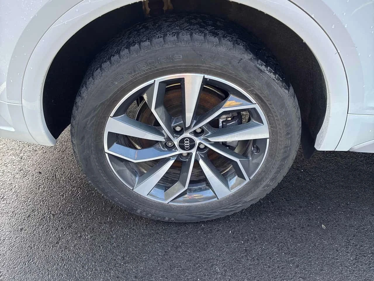 Audi Q5 * PROGRESSIV * ПАНО * ПОДГРЕВИ * KEYLESS * CARFAX, снимка 7 - Автомобили и джипове - 54568891