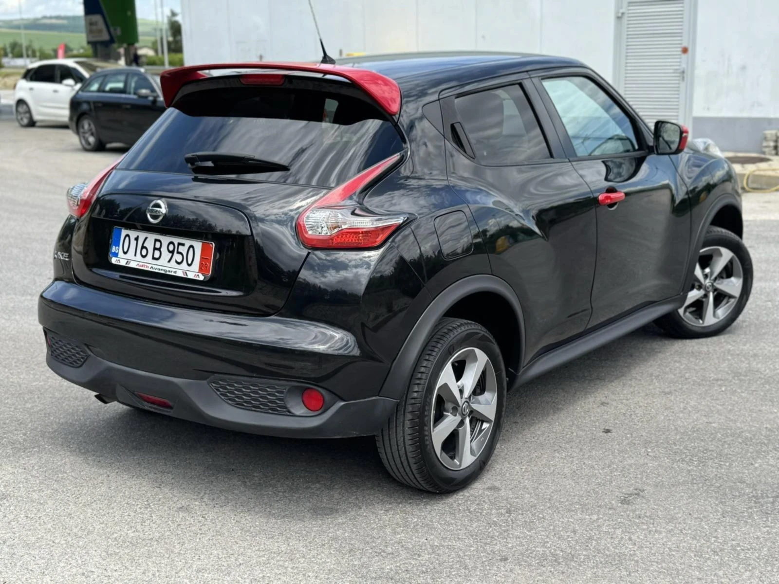 Nissan Juke 1.6i gaz, снимка 6 - Автомобили и джипове - 54772765