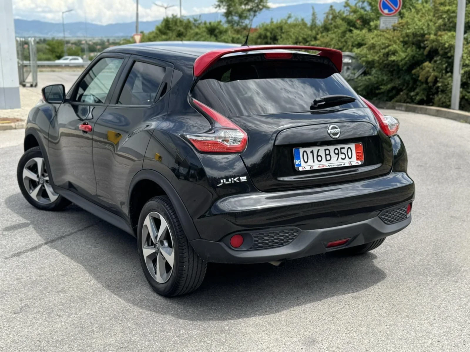 Nissan Juke 1.6i gaz, снимка 7 - Автомобили и джипове - 54772765