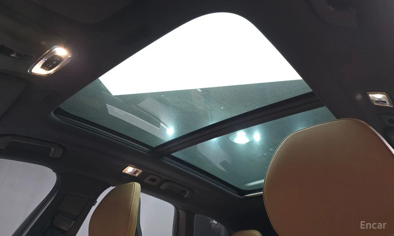 Volvo XC60 D5 Momentum | ПАНОРАМА | ЗАДНА КАМЕРА | , снимка 17 - Автомобили и джипове - 54866177