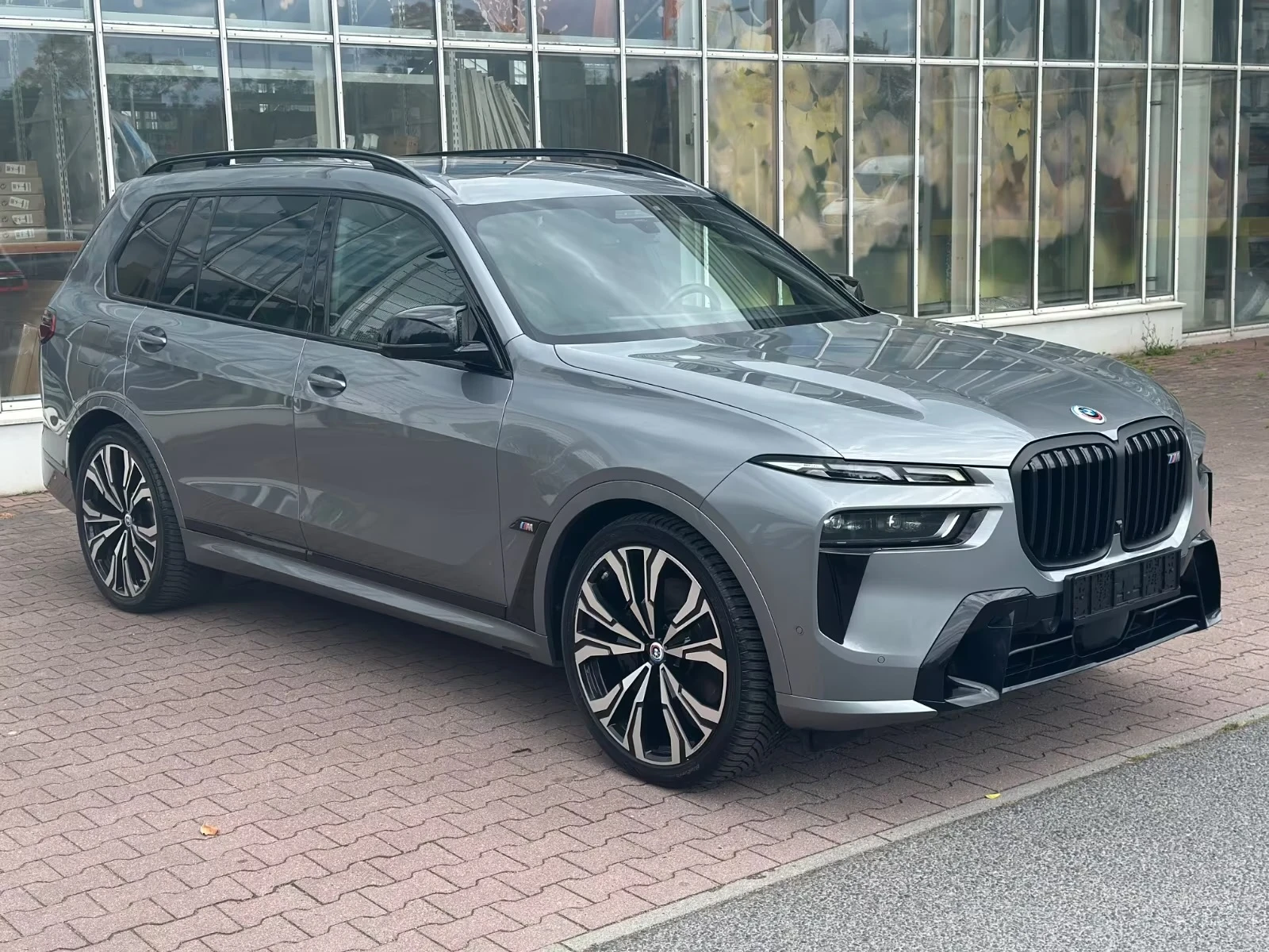 BMW X7 M60* Head-Up* Pano* B&W* ������  | Mobile.bg � ����������� 2