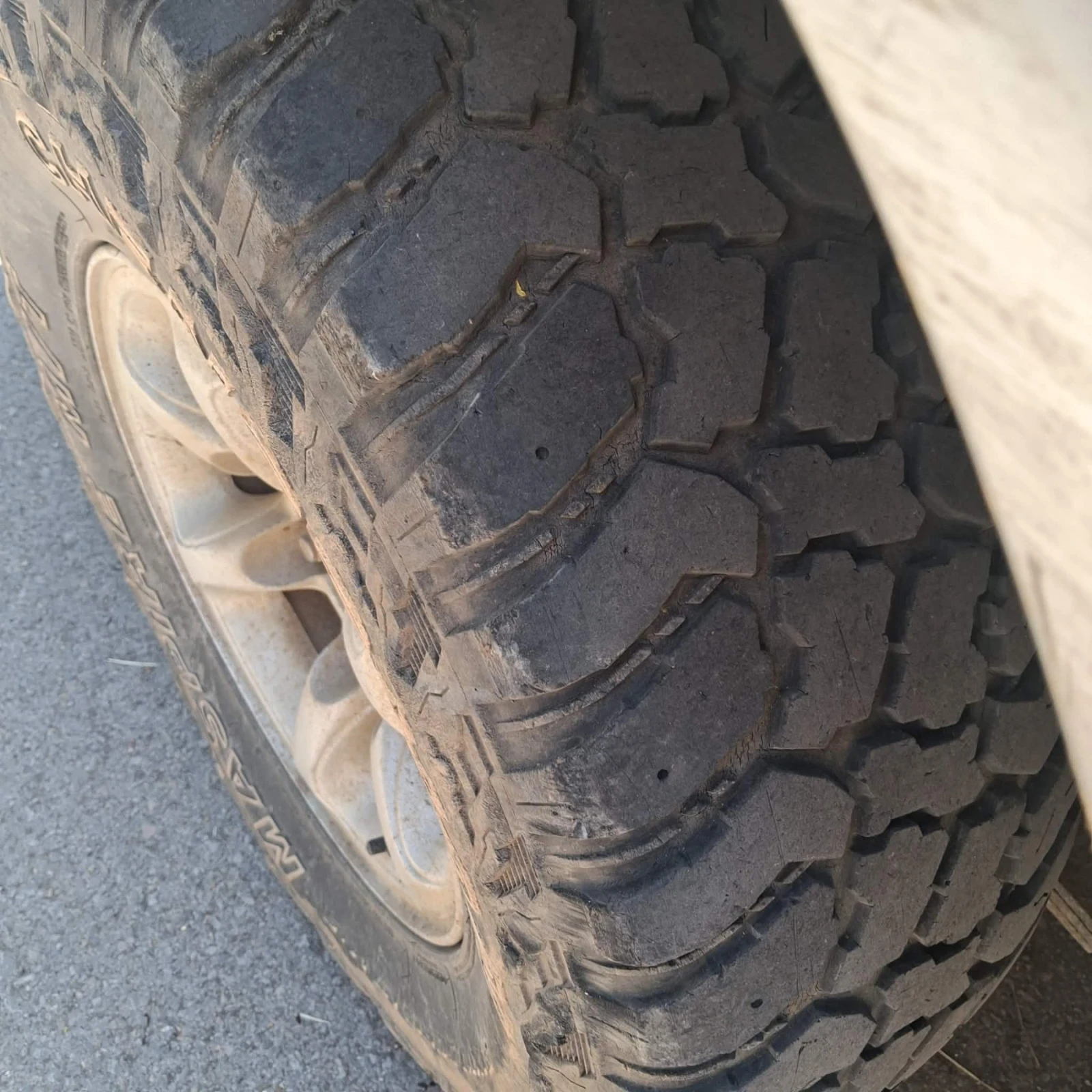 Mitsubishi L200, снимка 10 - Автомобили и джипове - 54990385