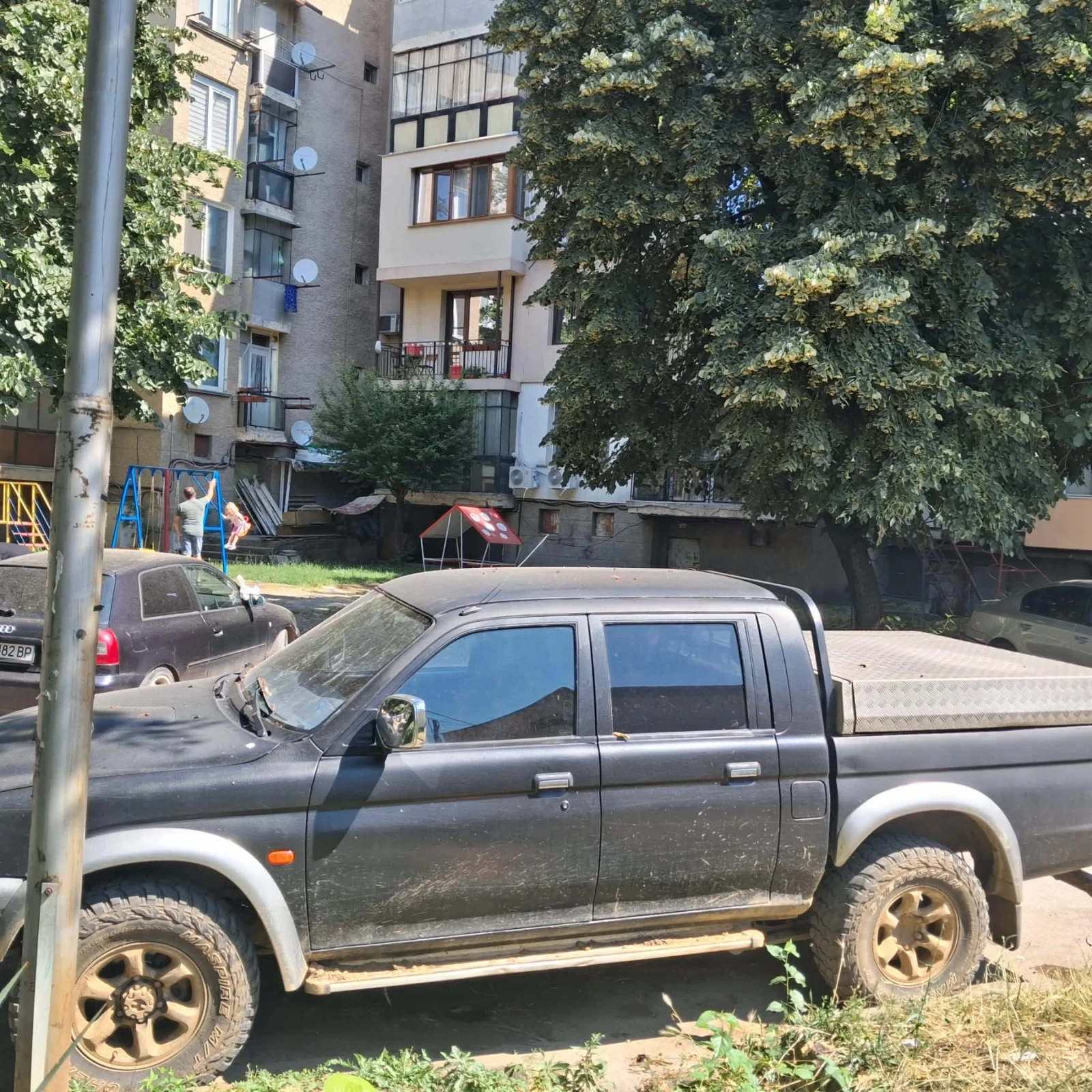 Mitsubishi L200, снимка 2 - Автомобили и джипове - 54990385