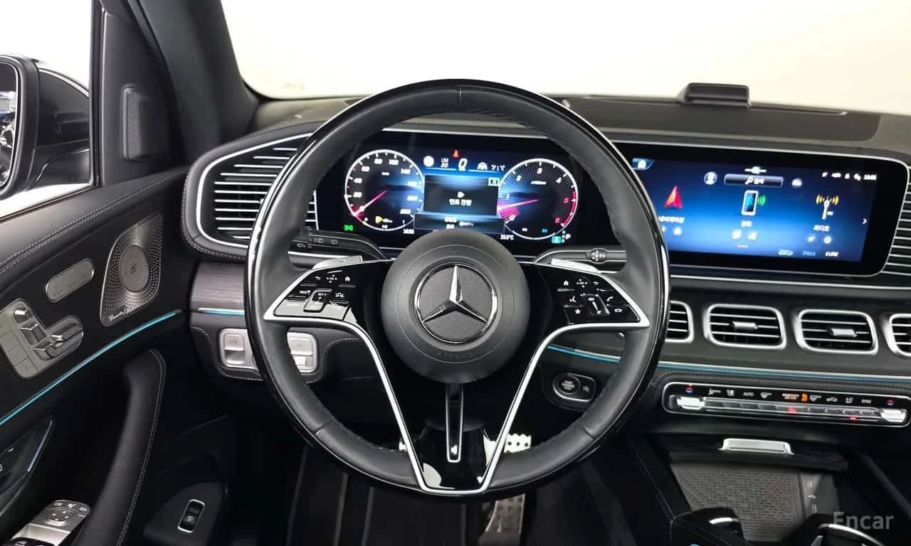 Mercedes-Benz GLS 450 d 4MATIC * ТЕЛЕВИЗОРИ * ХЕДЪП * ДИСТРОНИК, снимка 13 - Автомобили и джипове - 55569603
