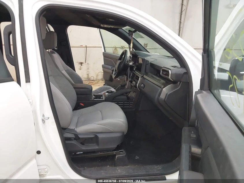 Toyota Tacoma 2.4l Sr5, снимка 5 - Автомобили и джипове - 55570577
