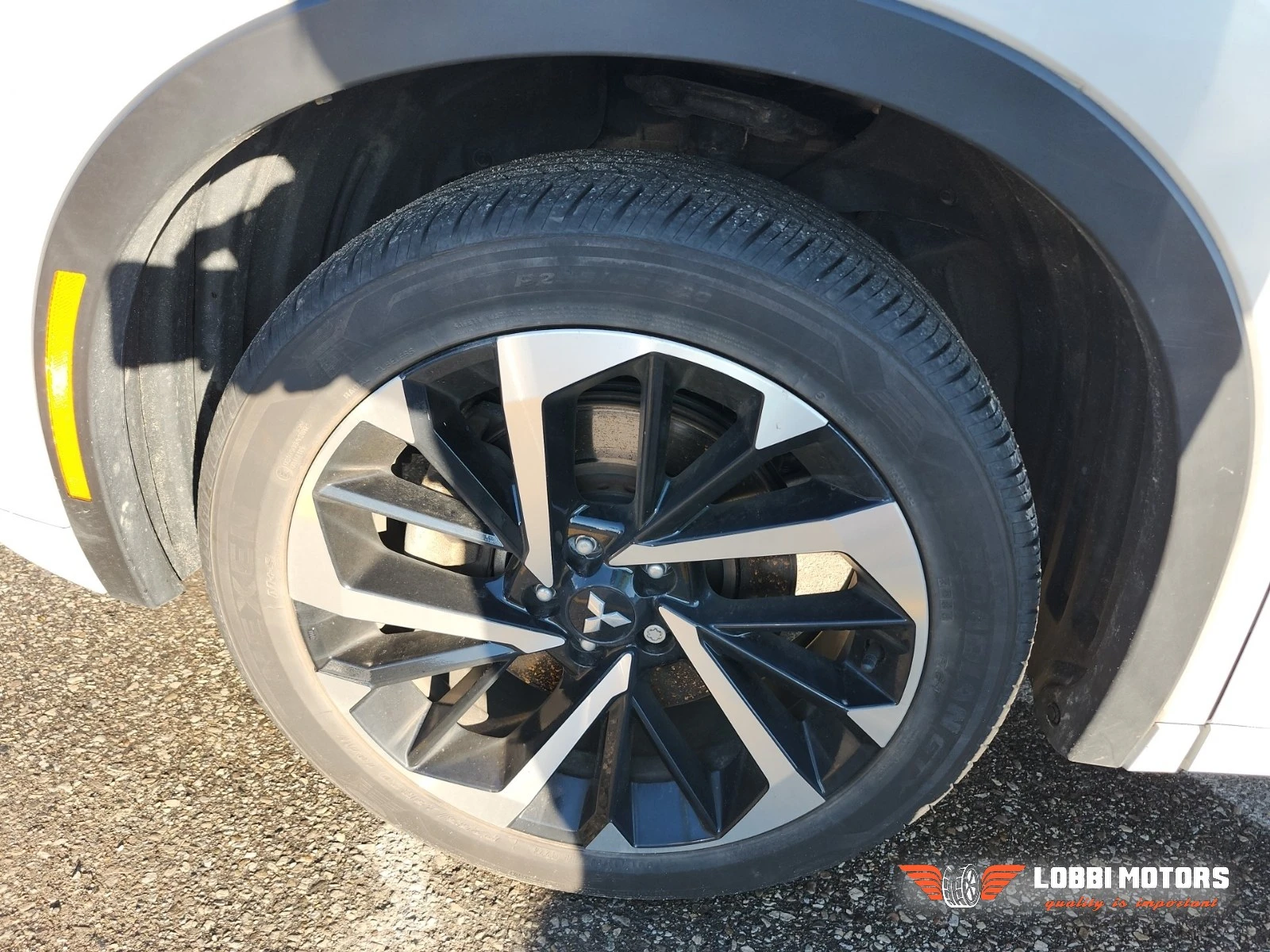 Mitsubishi Outlander, снимка 5 - Автомобили и джипове - 55955186
