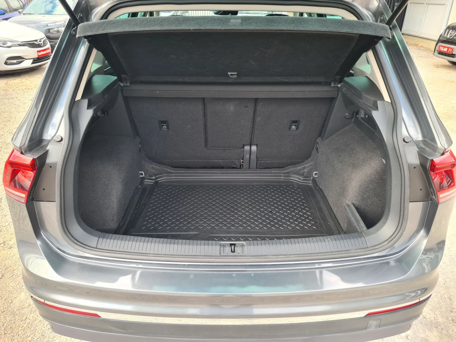 VW Tiguan 2.0TDi 150p.s  / EVRO 6B / 4MOTION  | Mobile.bg � ����������� 11