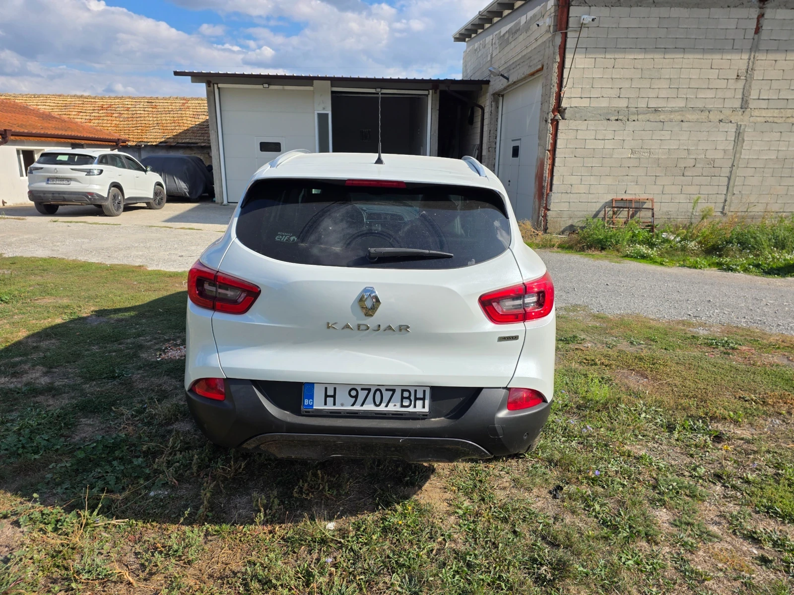 Renault Kadjar, снимка 4 - Автомобили и джипове - 56464816