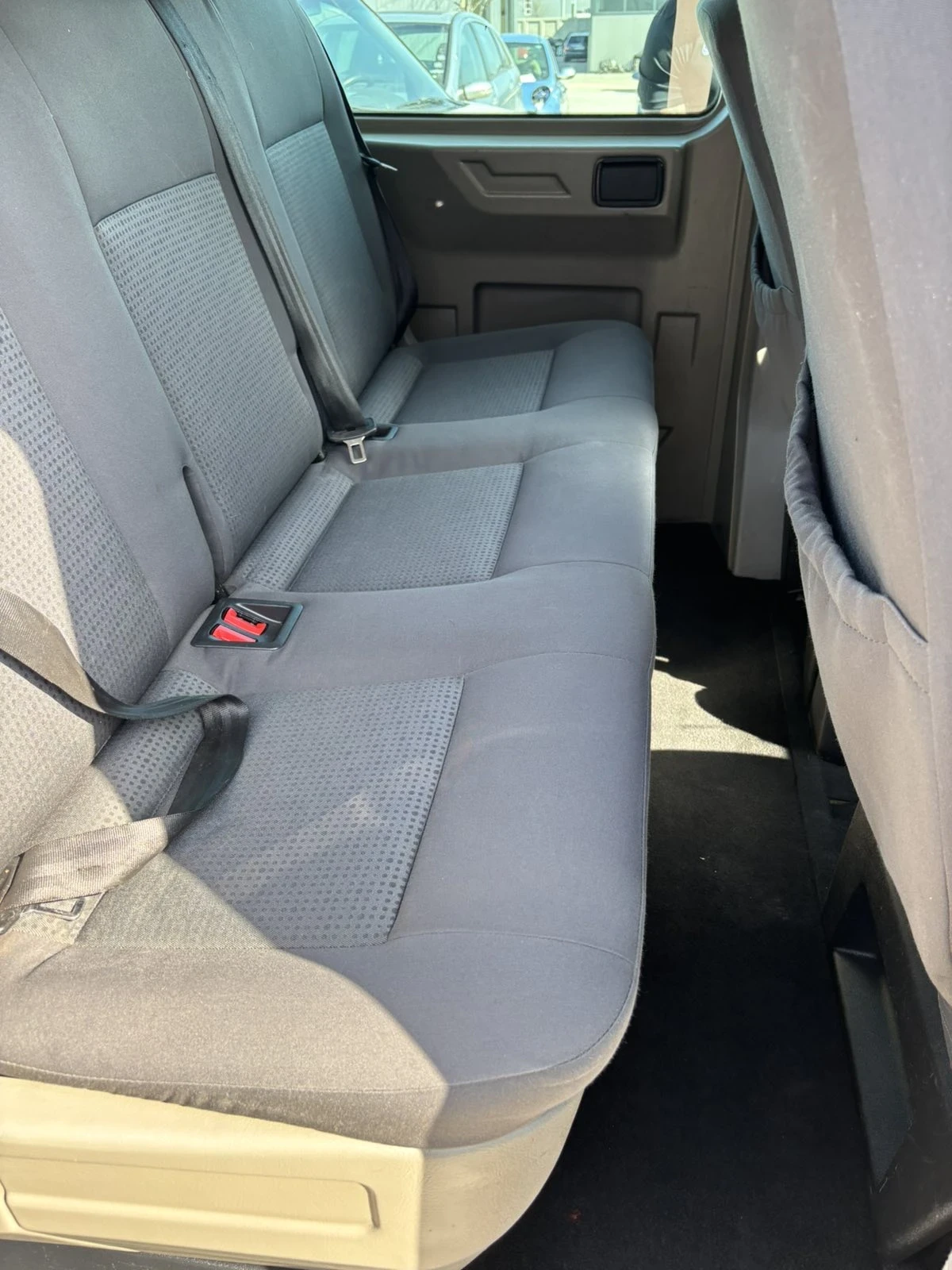 VW T5, снимка 7 - Бусове и автобуси - 53851849