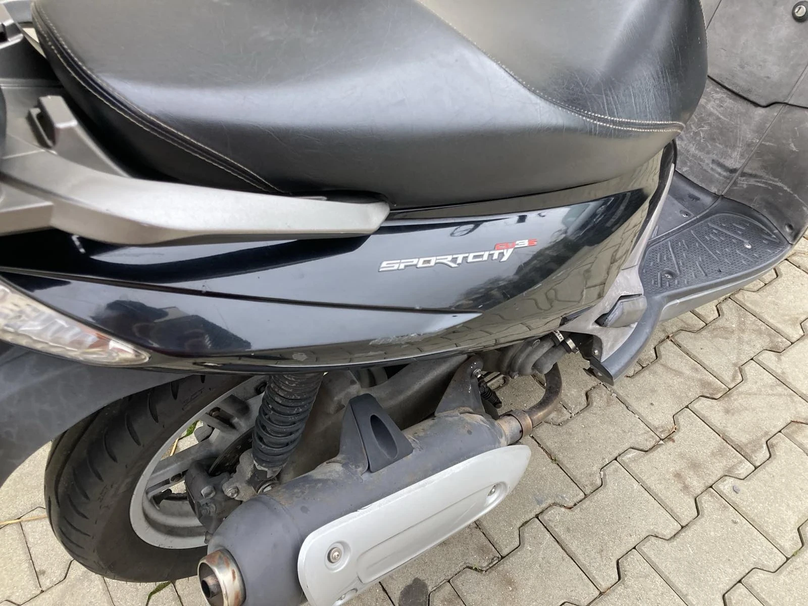 Aprilia 200 Sport City Cube - изображение 7