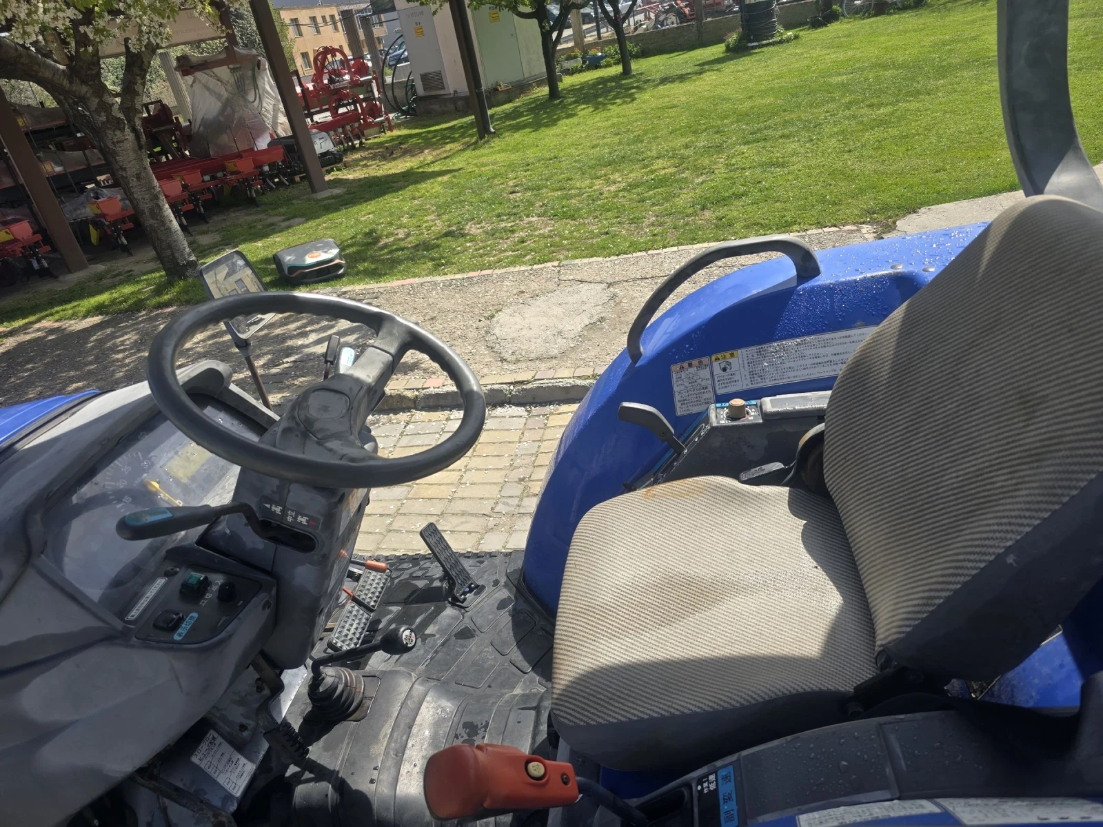 Трактор ISEKI AT 25, снимка 3 - Селскостопанска техника - 54225605