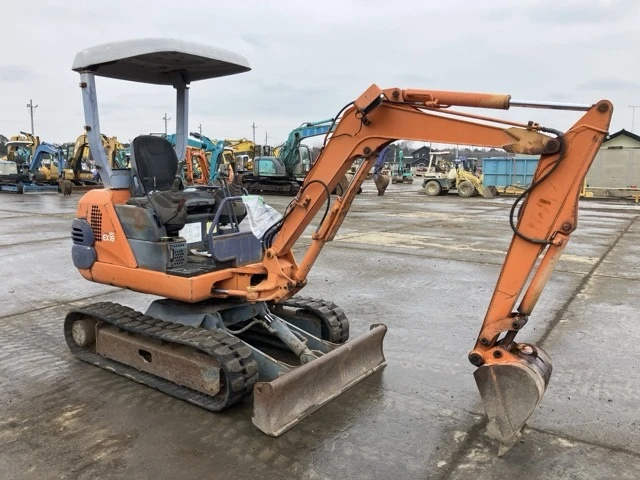 Багер Hitachi EX18-2 - ОЧАКВАН ВНОС 10.07.2026!!!, снимка 2 - Индустриална техника - 53965735