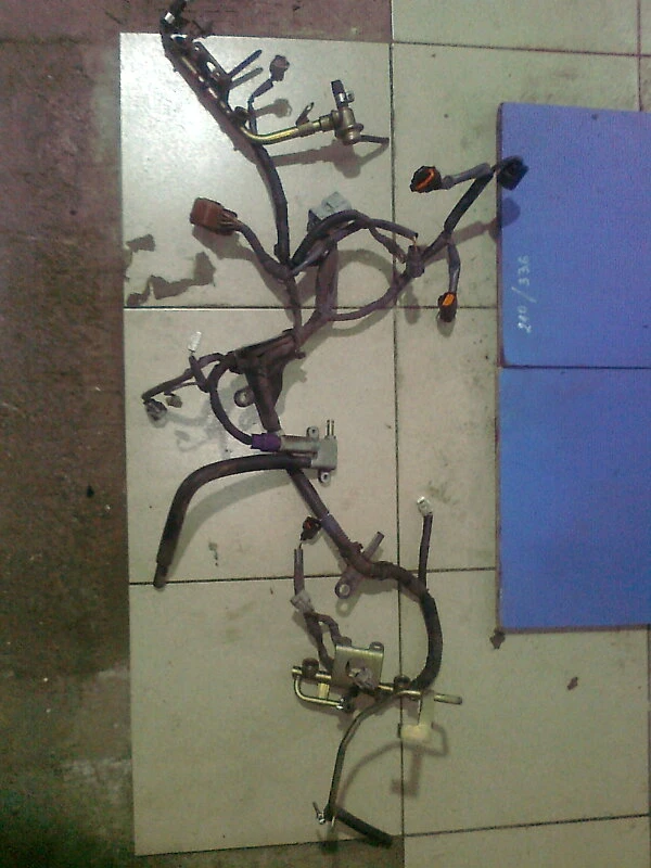 Ел.инсталация на всмукателен колектор за Субару Аутбек 2.5 бензин 4х4 01г.