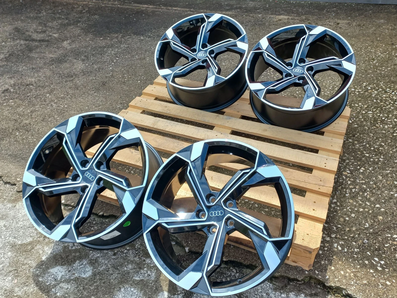 ������ | Mobile.bg � ����������� 3