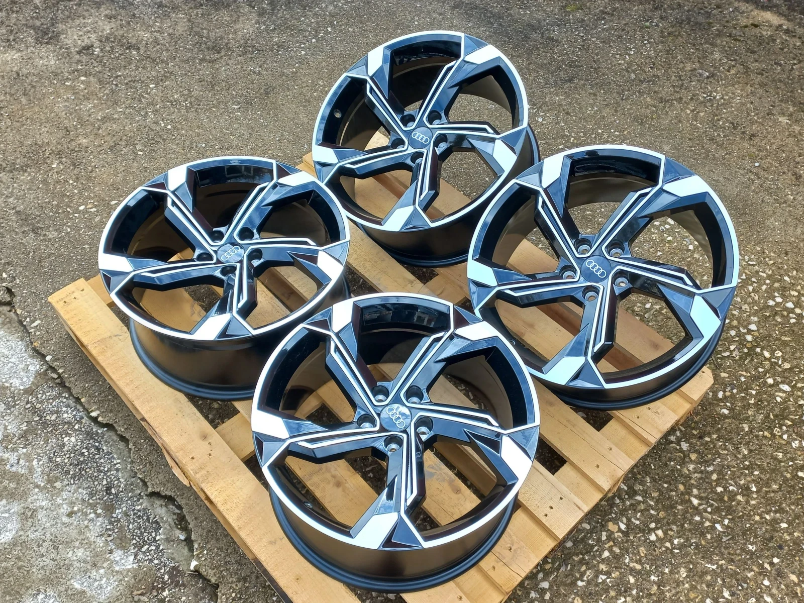 ������ | Mobile.bg � ����������� 11