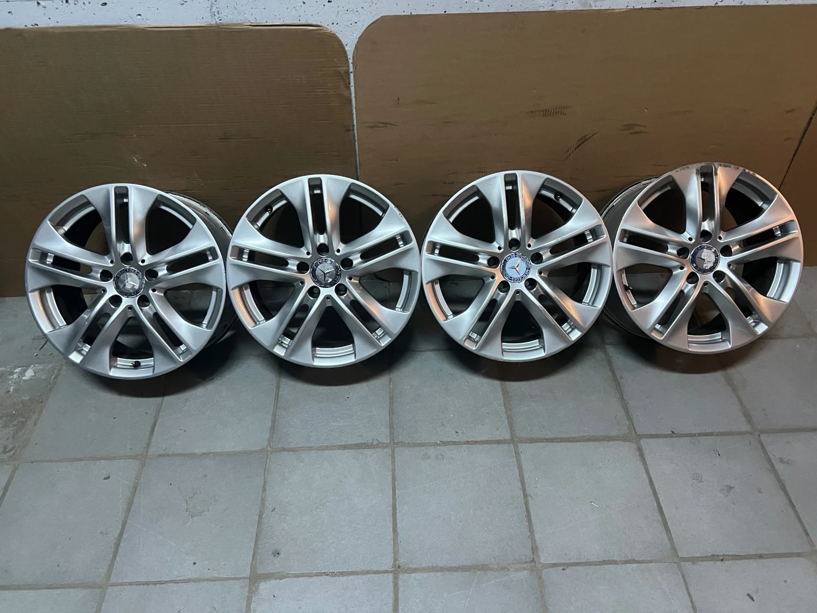 ������ | Mobile.bg � ����������� 4