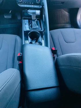 Hyundai Elantra, снимка 10