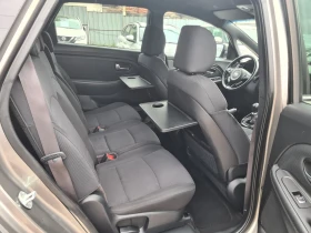 Kia Carens 1.7CRDi-7M.-ЛИЗИНГ, снимка 12