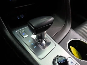 Genesis G70 2.0 Automatic, снимка 11