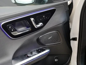 Mercedes-Benz C 300 4Matic = AMG Line = Advanced Plus Гаранция, снимка 4