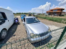 Mercedes-Benz C 220, снимка 4