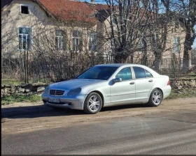 Mercedes-Benz C 220, снимка 1