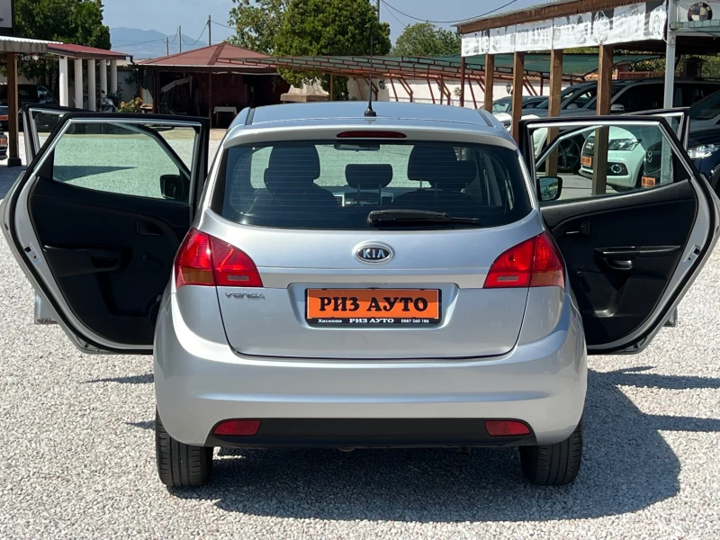 Kia Venga 1.4i* 90ks* ЛИЗИНГ, снимка 8 - Автомобили и джипове - 47001408