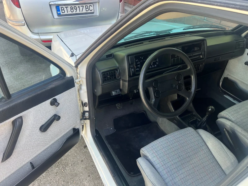 VW Golf, снимка 9 - Автомобили и джипове - 48220596